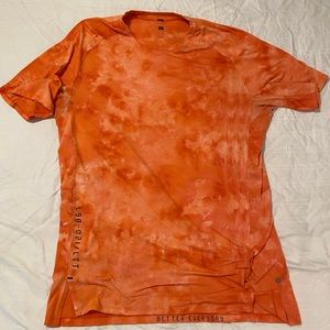 Lululemon Mens Large - Always Agile Tie dye Short Sleeve Shirt